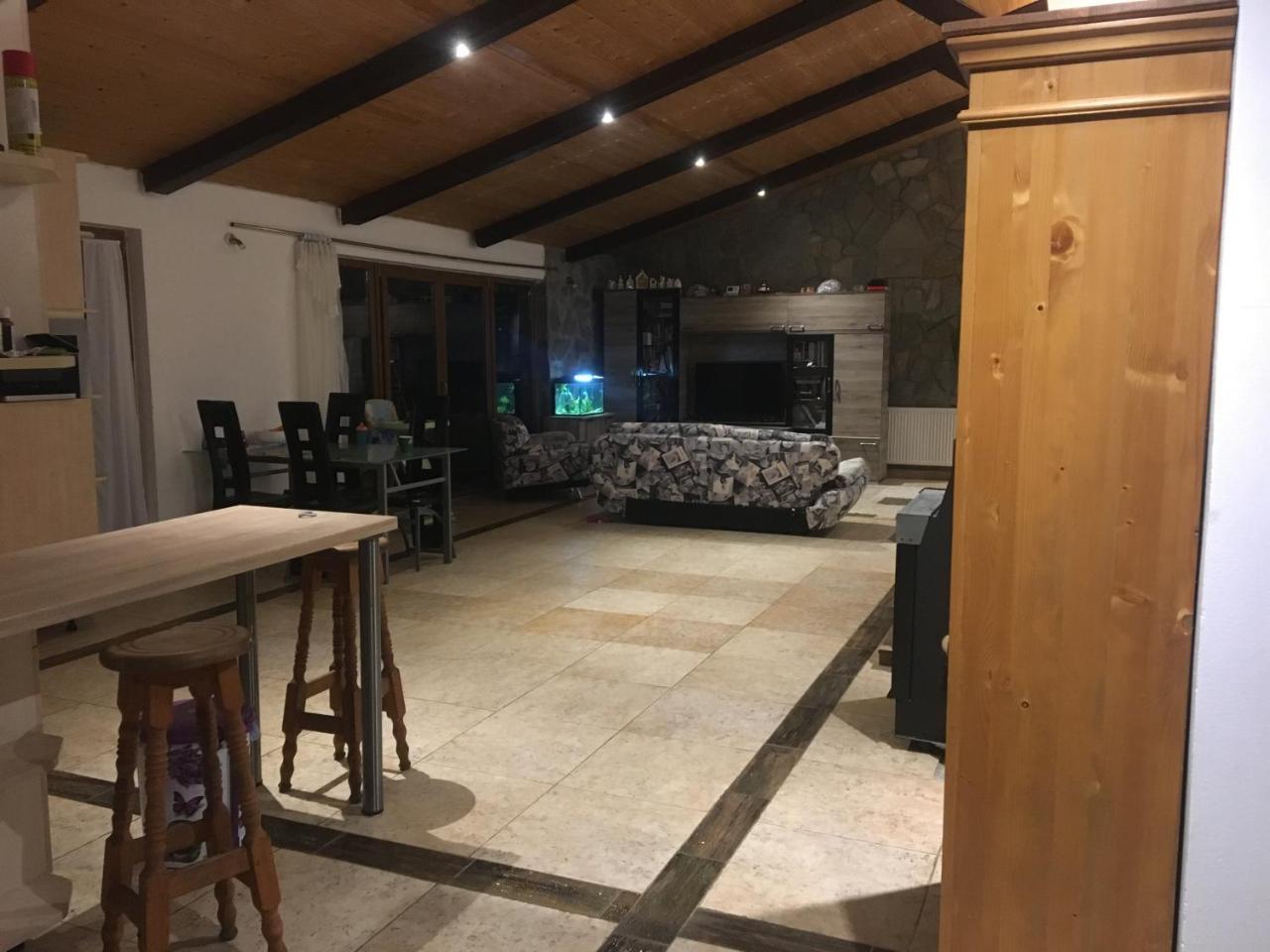 Old Stone Villa Obarok Εξωτερικό φωτογραφία