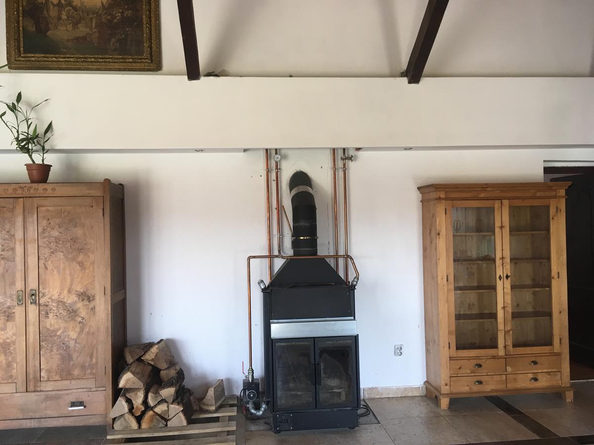 Old Stone Villa Obarok Εξωτερικό φωτογραφία
