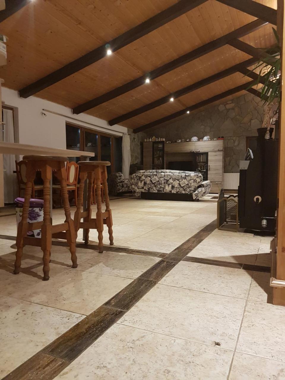 Old Stone Villa Obarok Εξωτερικό φωτογραφία