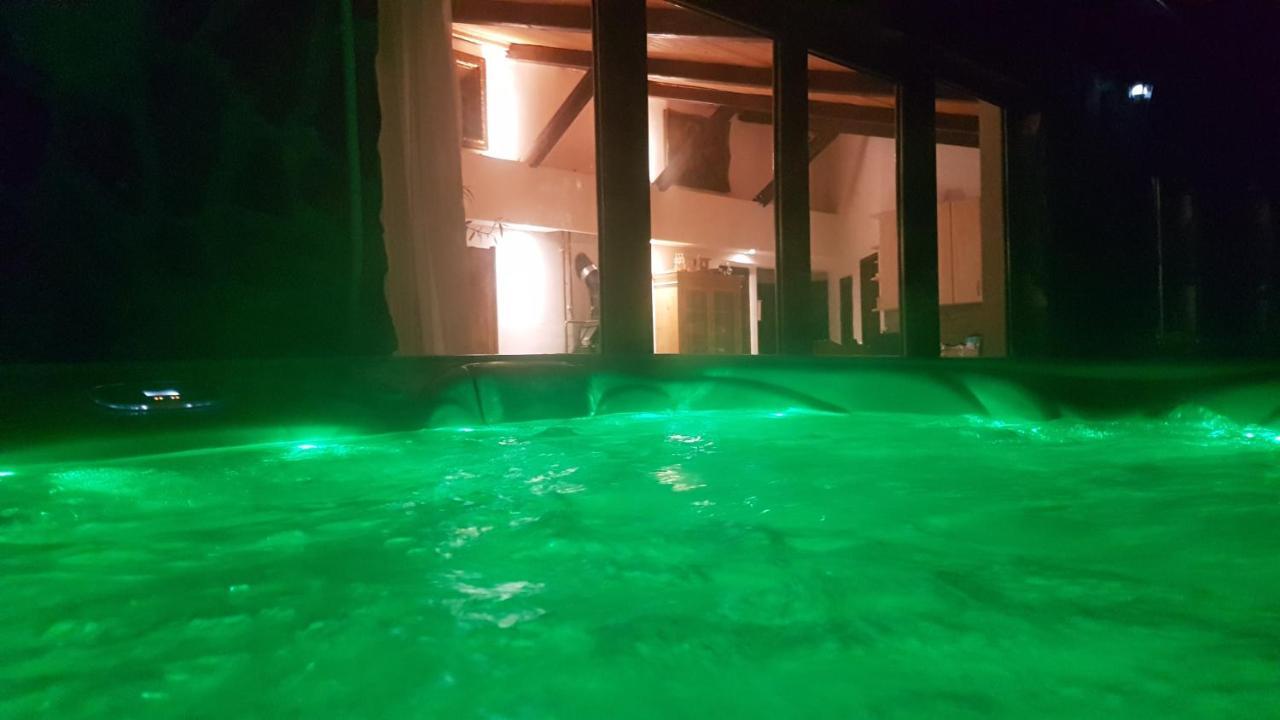 Old Stone Villa Obarok Εξωτερικό φωτογραφία
